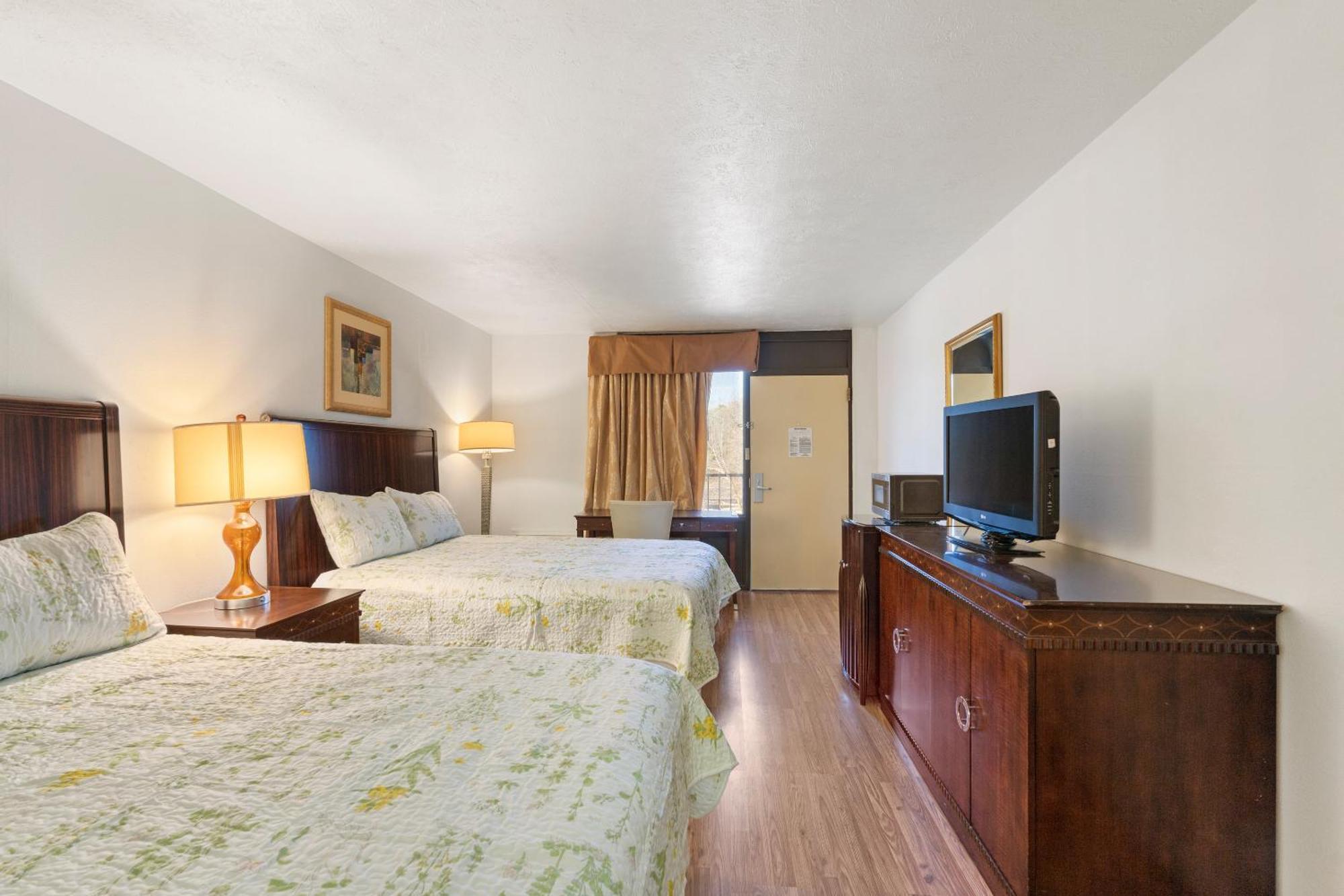 Williamsburg Suites Exteriér fotografie