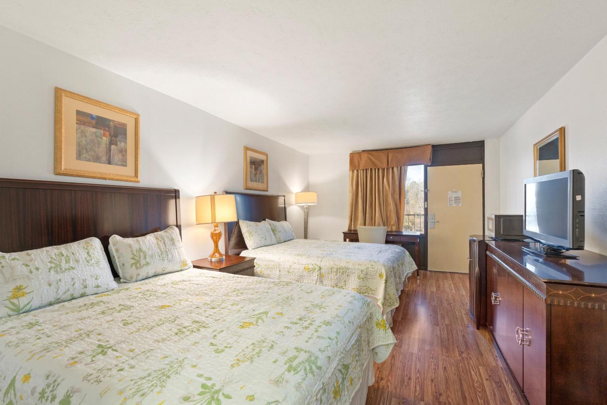 Williamsburg Suites Exteriér fotografie